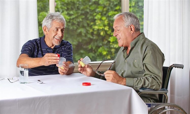 尿酸高都是吃出来的？提醒：常吃3种食物，或能把尿酸“吃”回去
