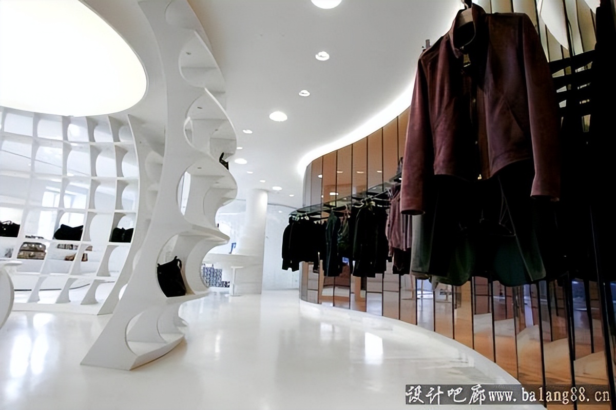 小小的店面，装修出让消费者愉悦的效果