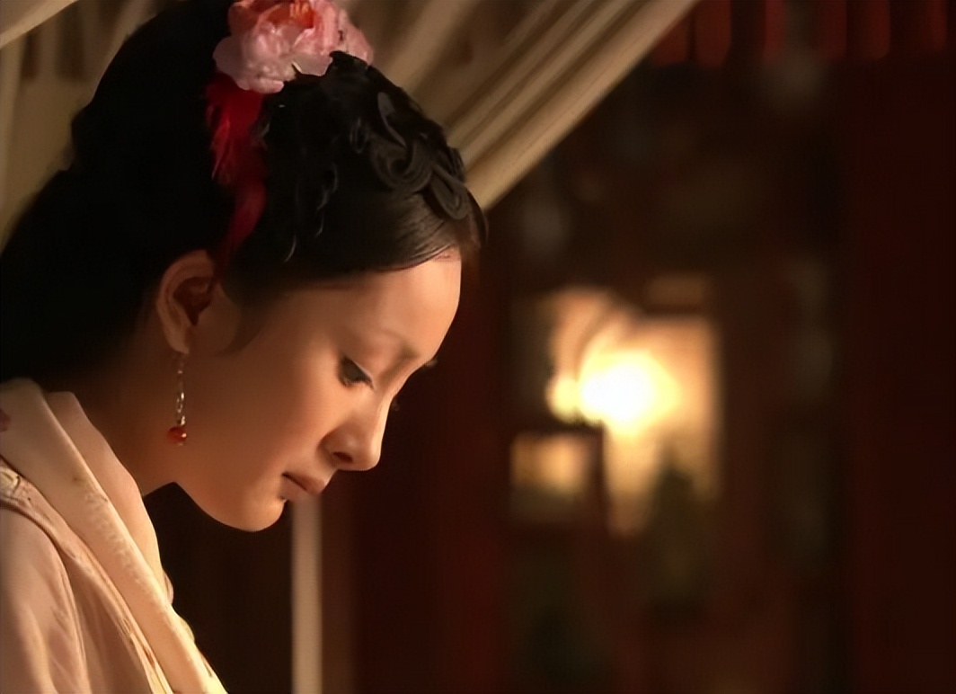 “背景强大”徐璐：14岁遭杨幂嫉妒，年仅27岁坐拥上亿身家