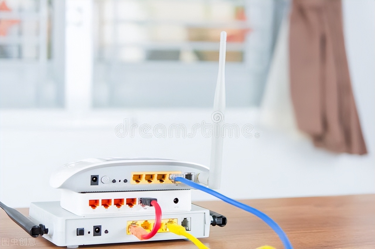 行业研究：互联网产业发展 2022-2026年集线器市场需求攀升