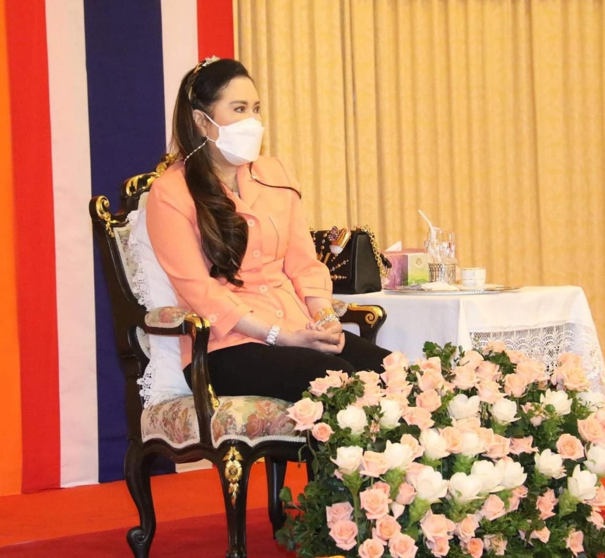 朱拉蓬公主的其他穿搭造型分析