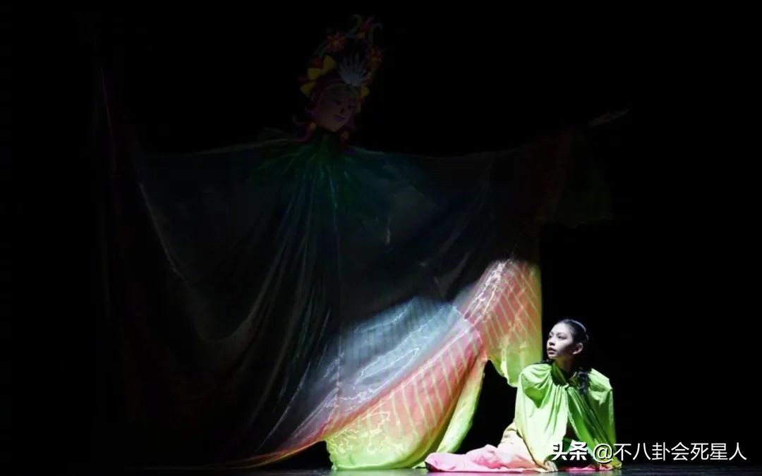 《爸哪》8位变化大的女孩，王诗龄减肥20斤变尖脸，曹格女儿成熟