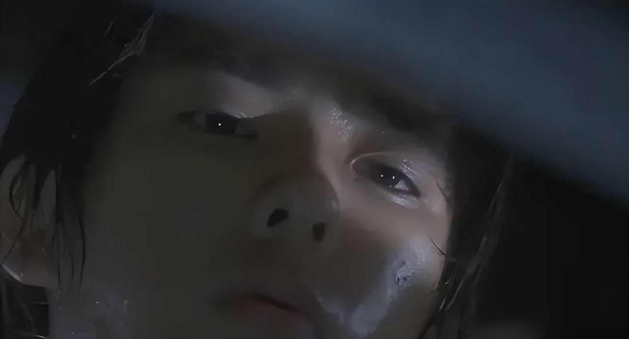 他17岁，愿望是杀死继父