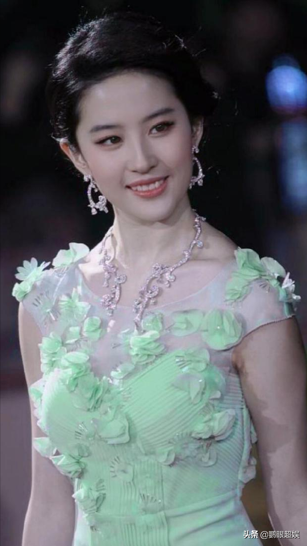 神仙姐姐刘亦菲高清美图，总有一张你喜欢的