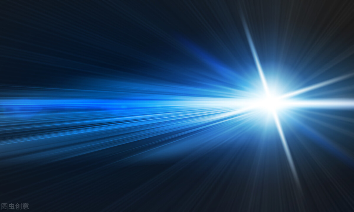 故事：高中3年,我爸亲手掐灭了我生活里唯一的光,而我什么也没说