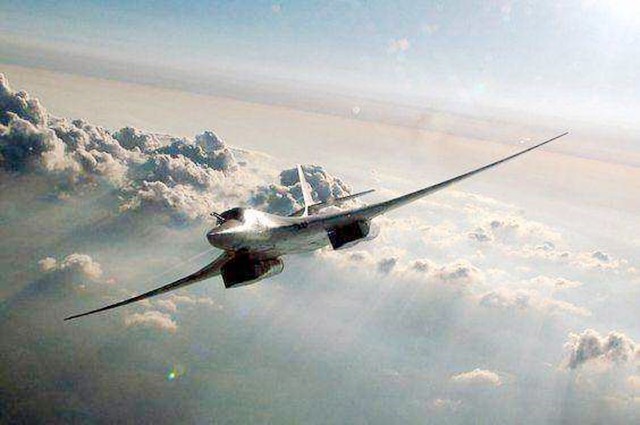 1878����1300�ܣ�����ս������״����������ģ�Ĵ������ܾ���׷��