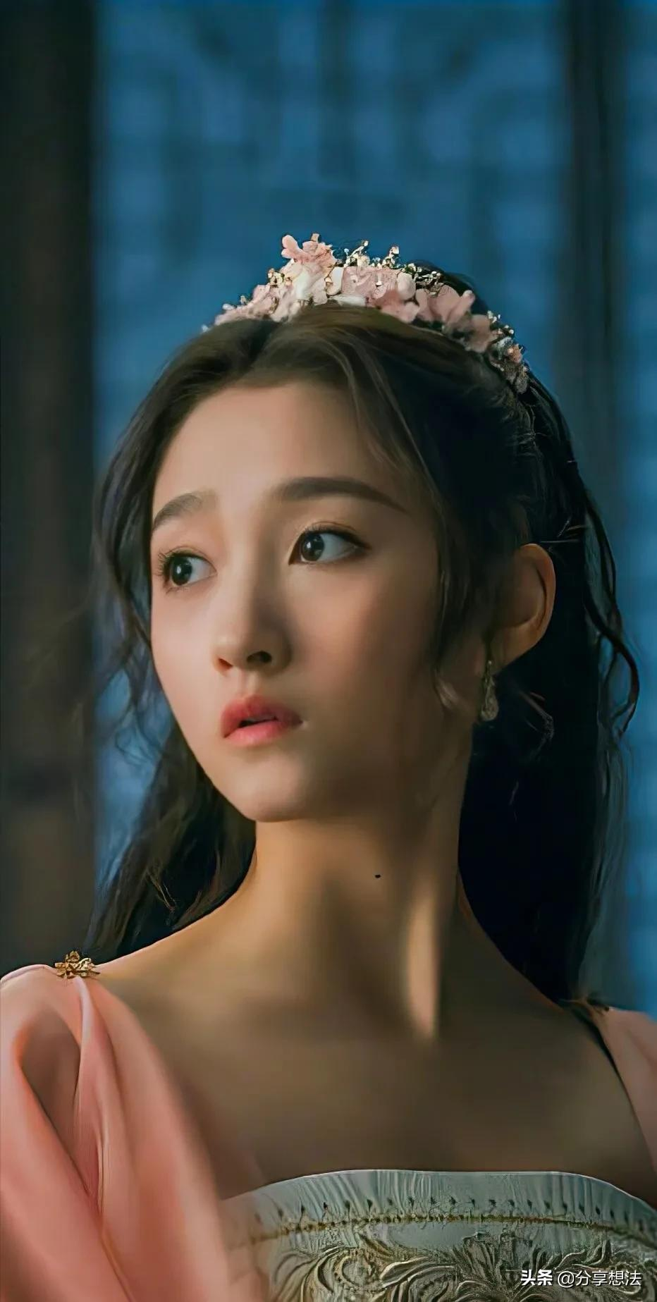 电影《图兰朵》中关晓彤惊艳