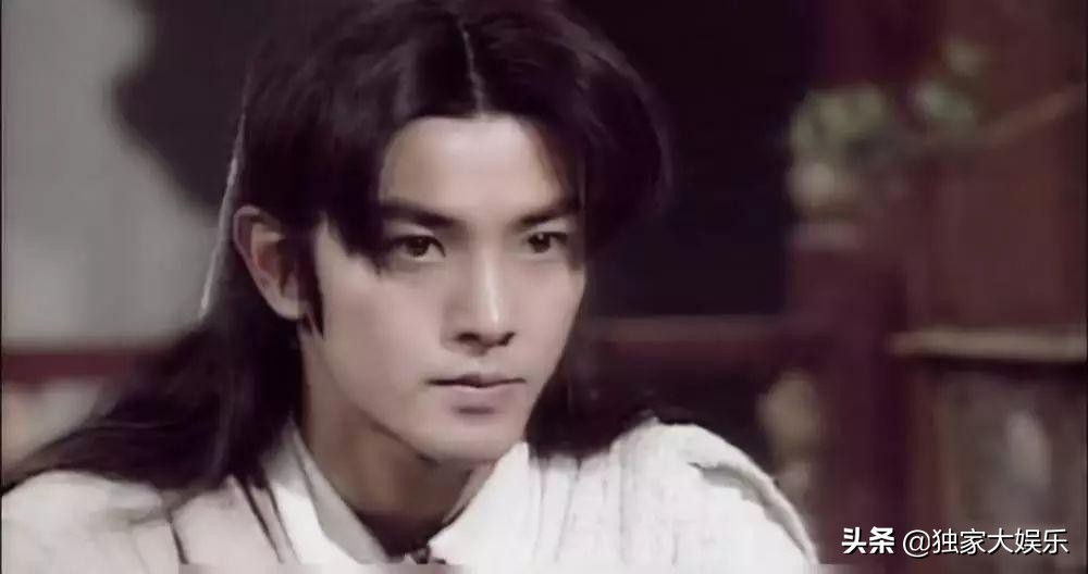 留长发却不娘的5位男明星，个个五官硬朗，野性又帅气