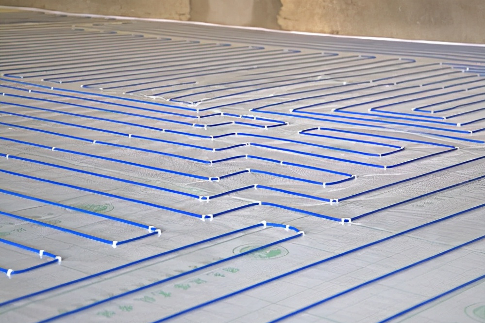 同样都是地暖,电地暖和水地暖应该如何选择呢?