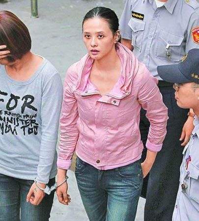 曾经风光，如今落魄的9位女星，有人向粉丝借钱，有人捡菜叶充饥