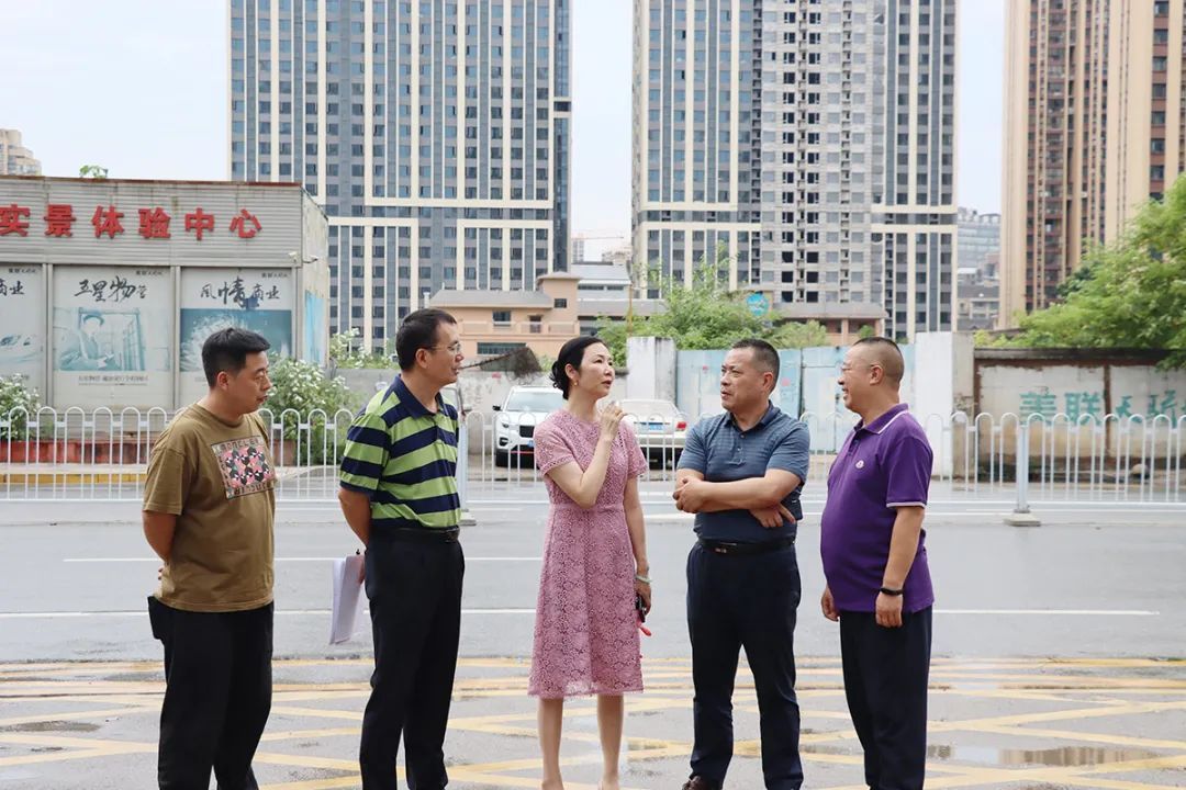 湖南省政协社会和法制委员会副主任钟钢一行莅临绿之韵