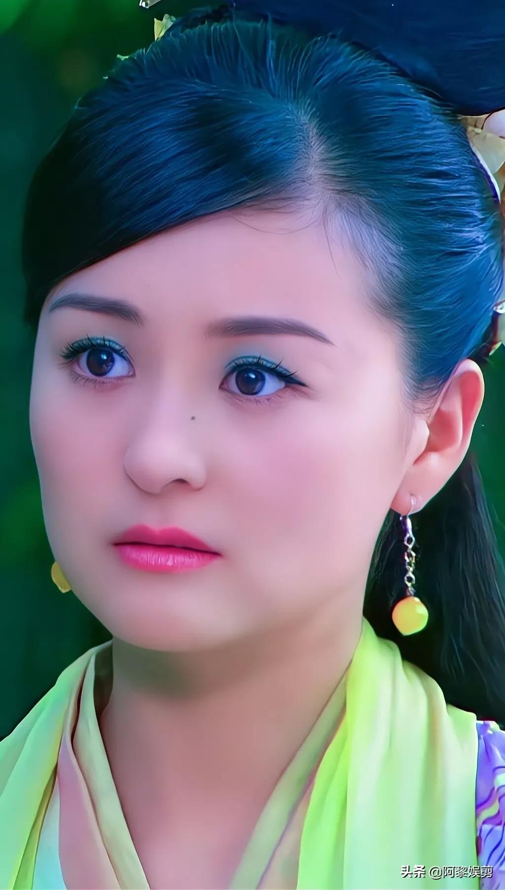 戴娇倩温婉如玉貌若天仙