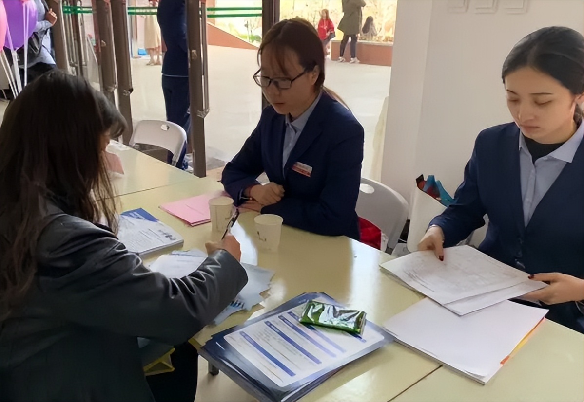 英语“四六级”考试要变难了，符合条件也未必能考，你在其中吗