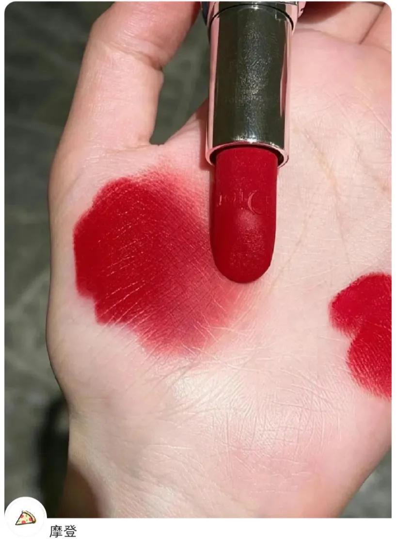 女生，人生第一支大牌口紅，推薦哪一支？