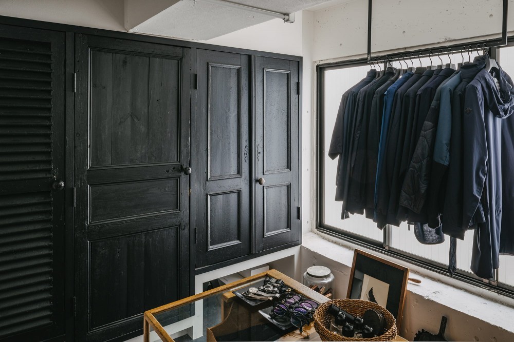 这才是真正的穷装，用裸墙玻璃隔断的127㎡新家，颜值竟然这么高