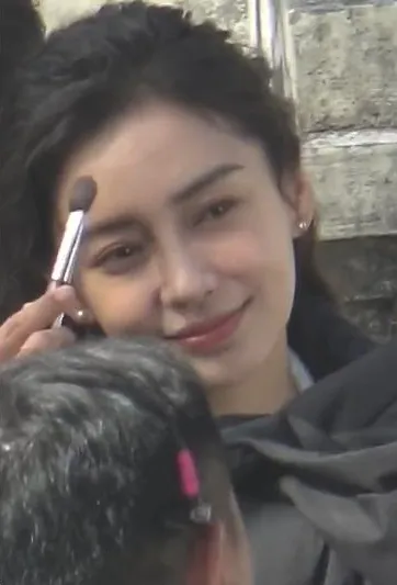 baby新戏再度被曝滥用替身,不思进取的杨颖,离婚后也没有事业心