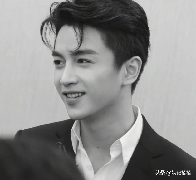 函数被区别对待？赵丽颖冯绍峰旧情难断？于正蹭陈晓热度？