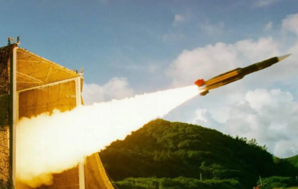 ����ѧ�ˣ���̨����ɼ�̺�������ʹ�й���½��Ѫ���������շ���