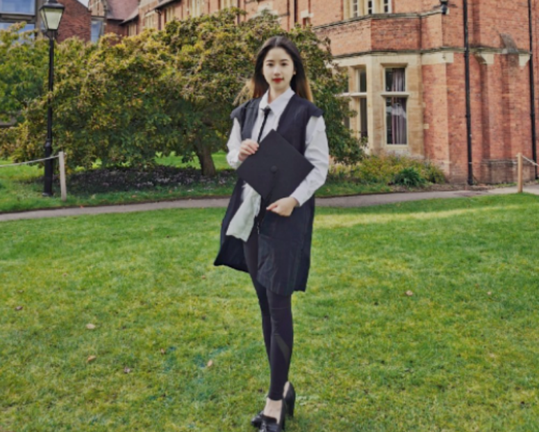 牛津大学中韩学霸情侣，图书馆内“定终身”，感动哭万千网友