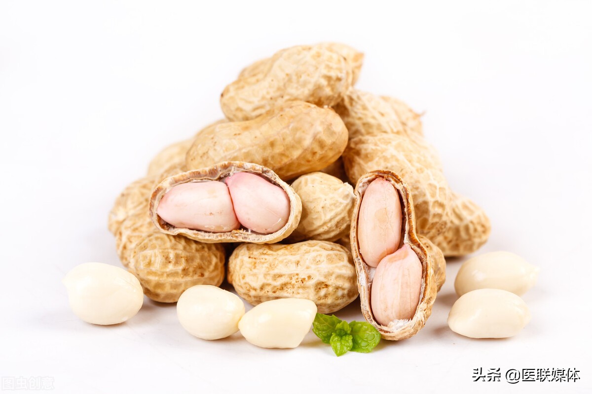 记性越来越差了？这4种食物是“补脑高手”，可以常吃