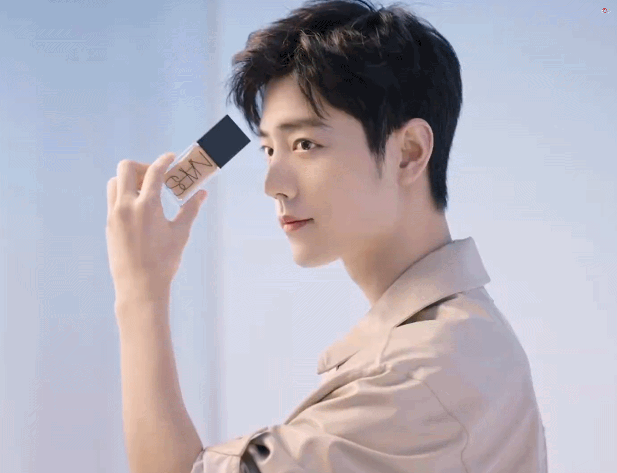 肖战他可真帅啊,帅到没边呀,这身材比例可太完美了