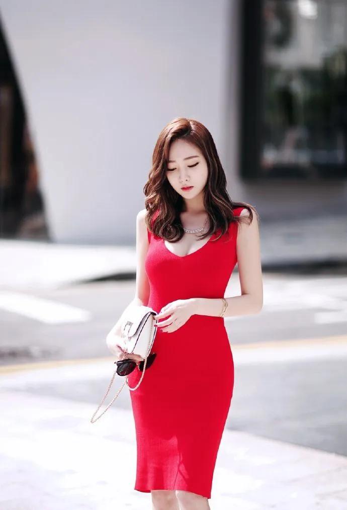 美女为什么都喜欢穿红裙子（C篇）