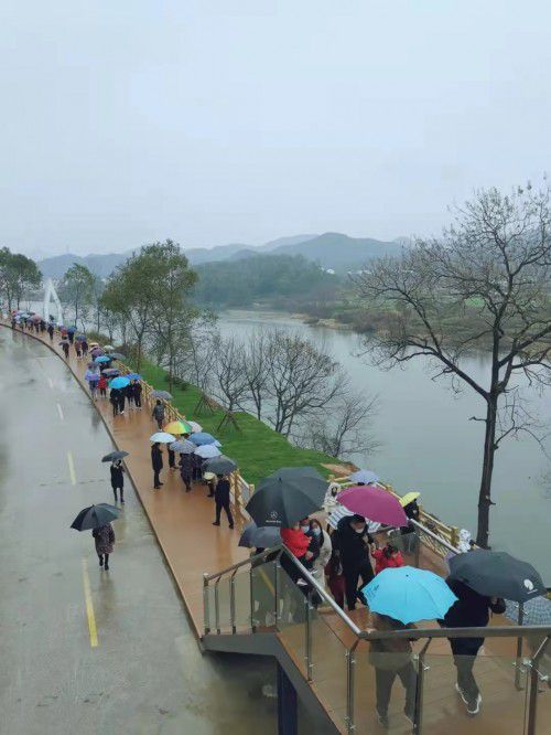 婺源月亮湾：在这里，遇见不一样的新年