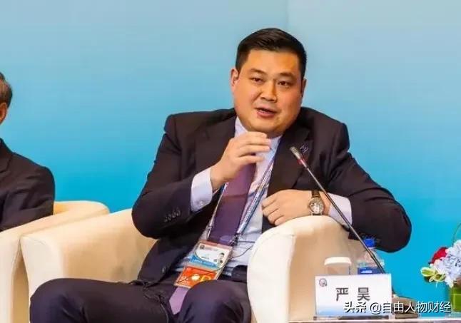 娶自己学生为妻，后因超生无奈下海经商，如今儿子成新疆首富