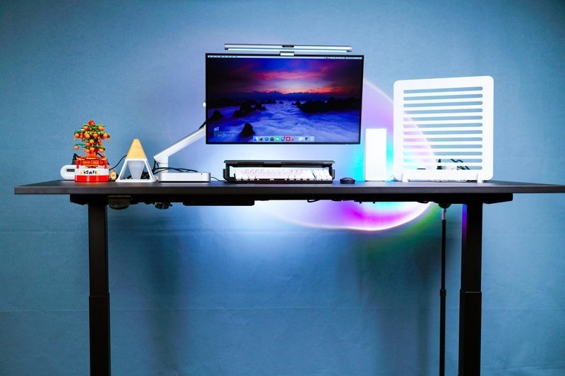 电动升降桌到底有没有必要买？极创悠品电动升降桌体验