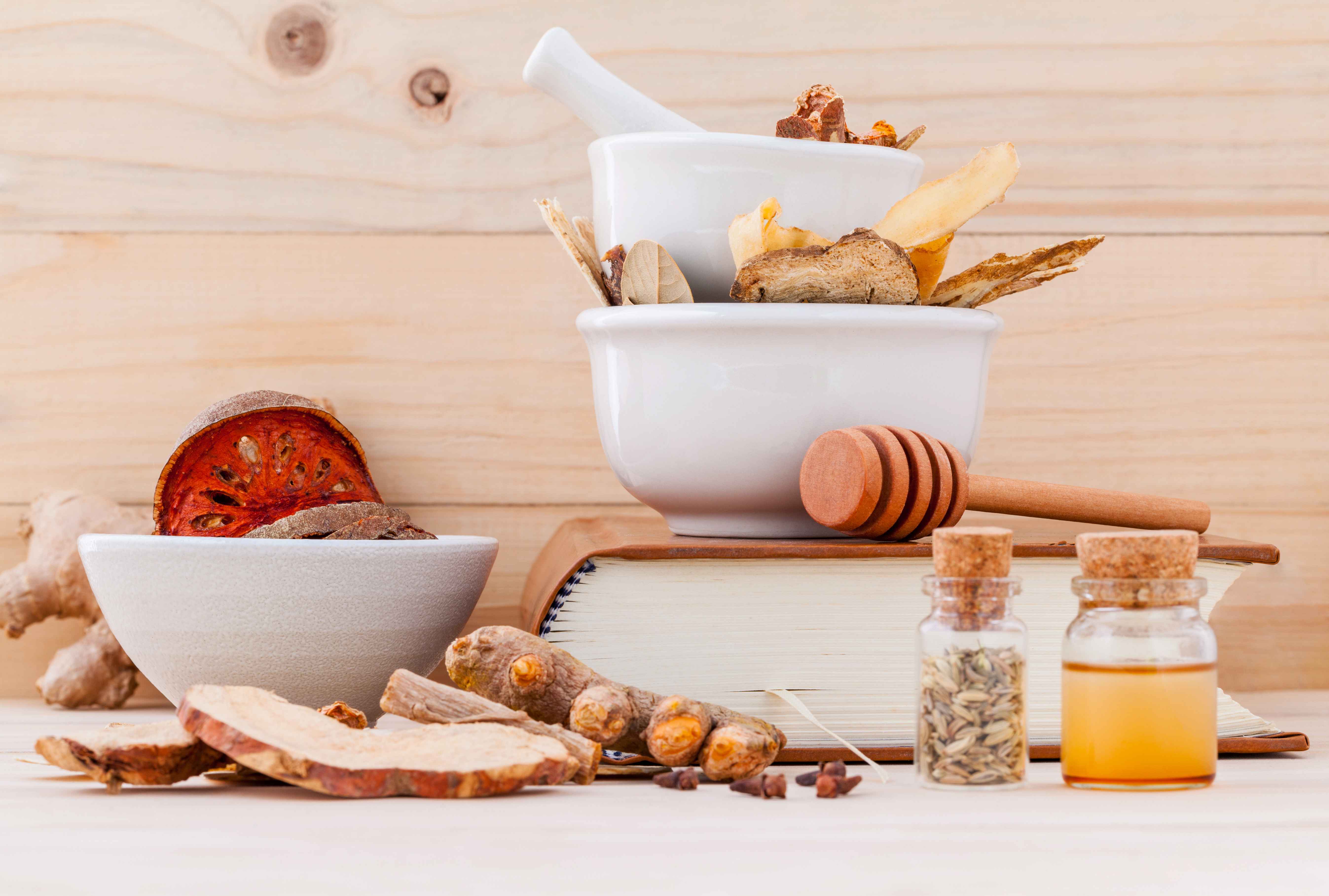 饭前用开水烫碗筷真的能有效杀菌？答案与你想得并不同，不妨看看