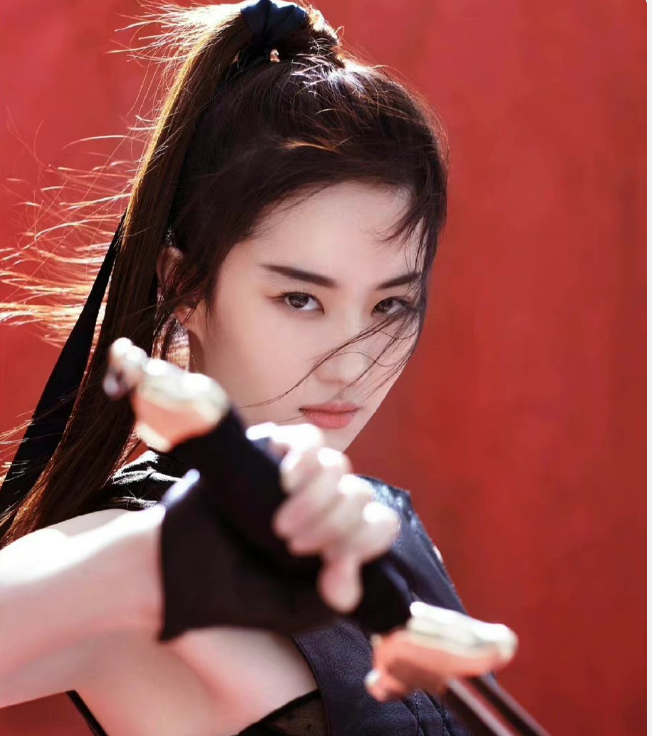 刘亦菲《长陵》男主定了张艺兴？遛了整个娱乐圈终于踢到铁板了