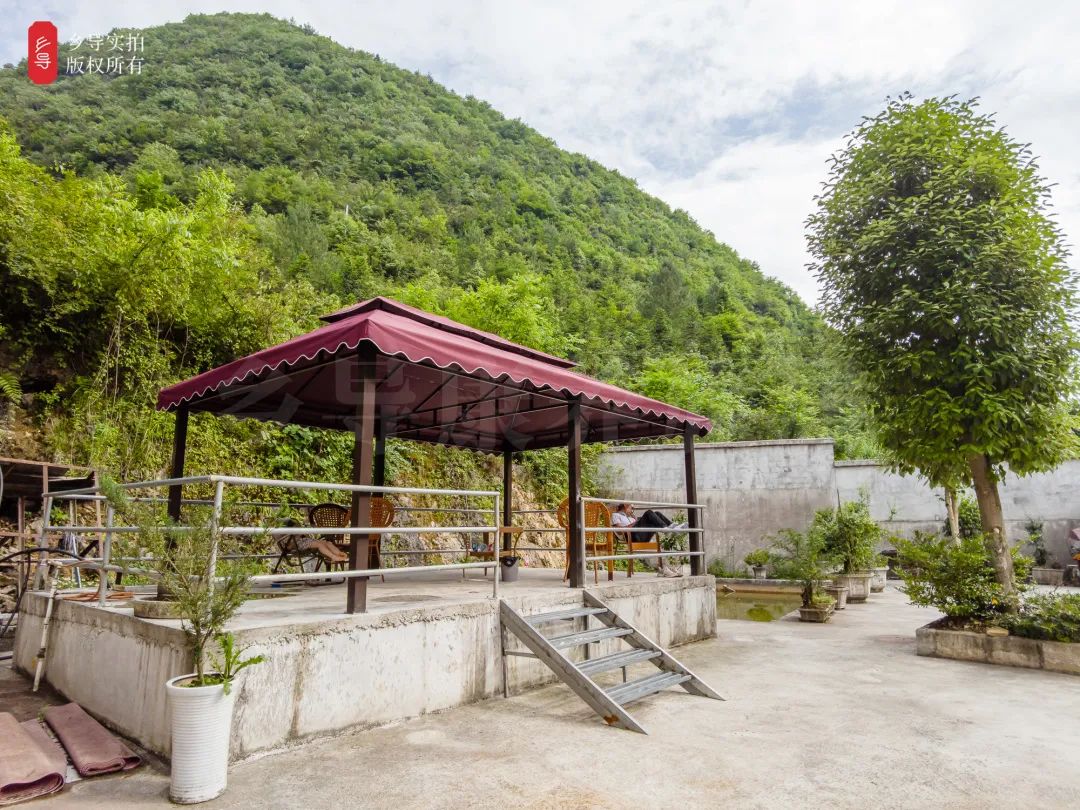 恩施美爆了！带上家人住进大山深处的避暑房，追寻这场夏日景色吧