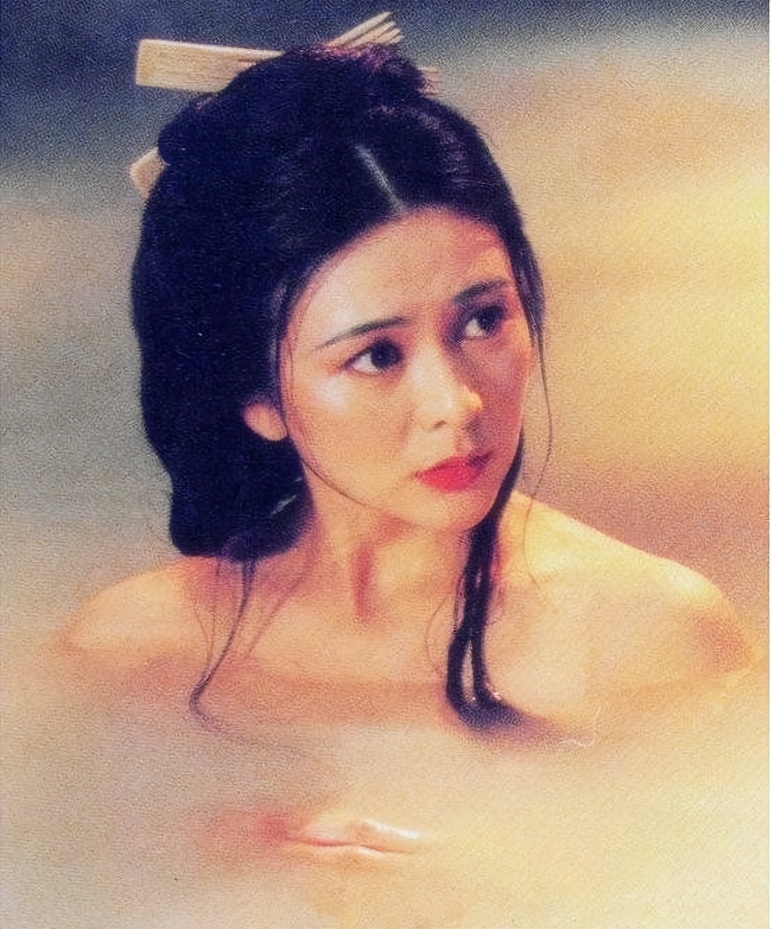 同样是演“虞姬”，袁珊珊垫底，李依晓清冷，张国荣成经典