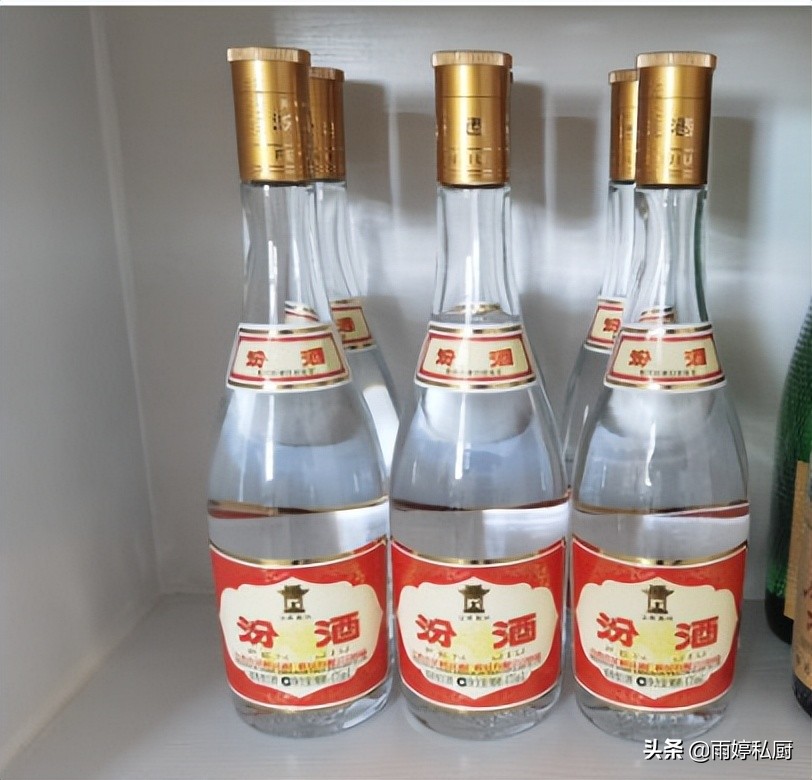 4款公认“性价比高”的老白酒,60、70后都爱囤,十足的粮食酒