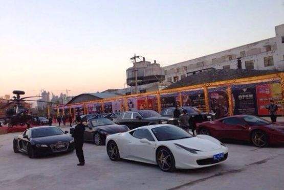 山西黑老大2次入狱7次减刑，坐牢像住星级酒店，出狱时豪车组队接