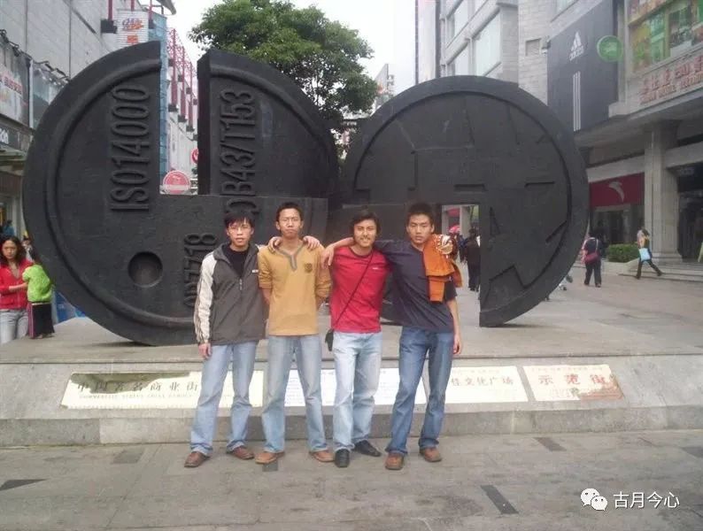 长沙总裁演讲口才训练机构，成人演讲交际能力一对一教学