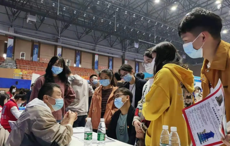 尚未饱和的4类大学专业，部分月薪可达3万元，南方就业更容易