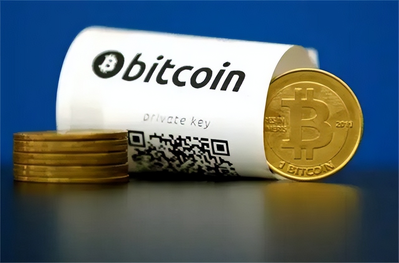 从教师到富豪，他靠10万枚比特币套现135亿后，却说比特币是骗局