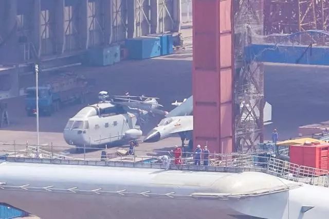 ��-35����½�غ�ĸѵ�����أ�18����ͬ�����պ���ӥ�뵯����