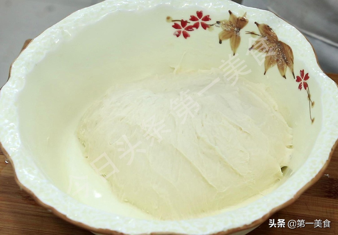 我家从来不买面包，6种自制小面包，比外面买的还好吃，蓬松暄软