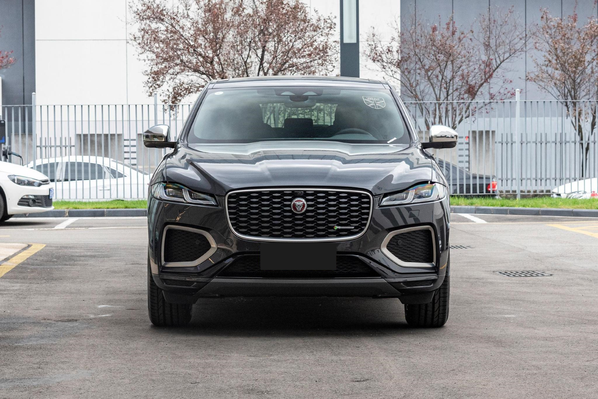 30万就能买到的豪华suv推荐,这两款动力强配置高,春节更有面子