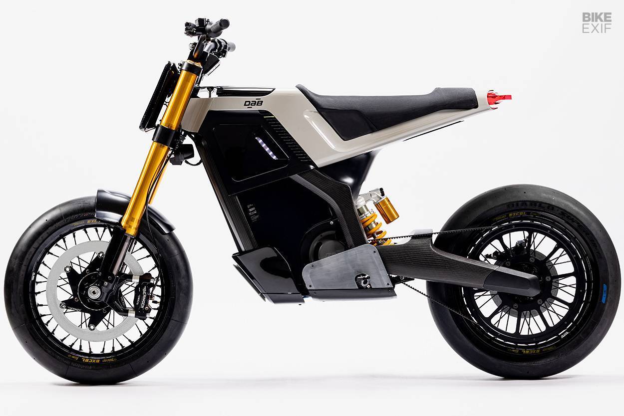 来自BikeEXIF的2021年度十佳改装定制车型，喜欢吗？