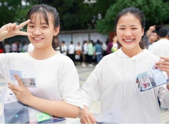 高考后待录取期间，最让学生“担心”的是这四个字，出现在档案中