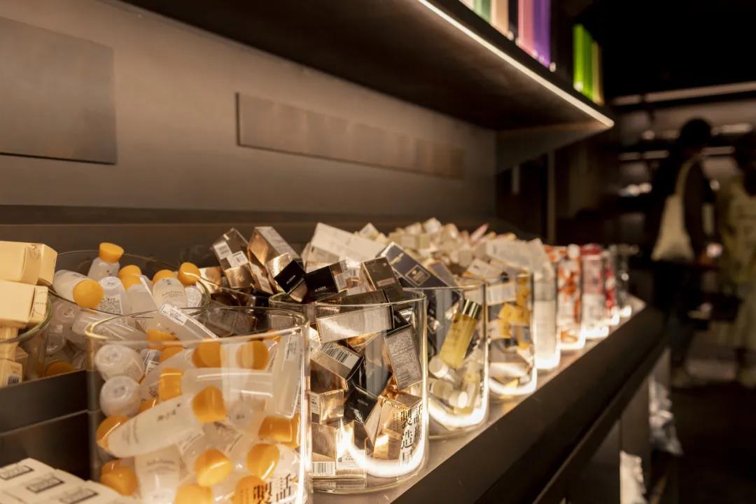 被高估的美妆集合店：装修效果图背后的真相