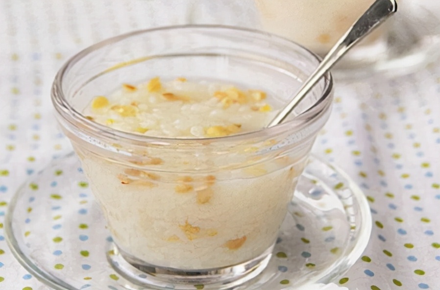 便秘就靠吃香蕉？这六款润肠通便药膳简单又美味，赶快学起来