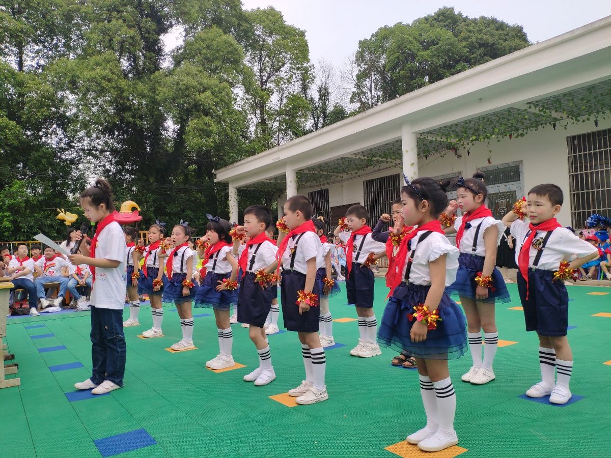 武穴石佛寺镇张岭上小学六一汇演剪影(图1)