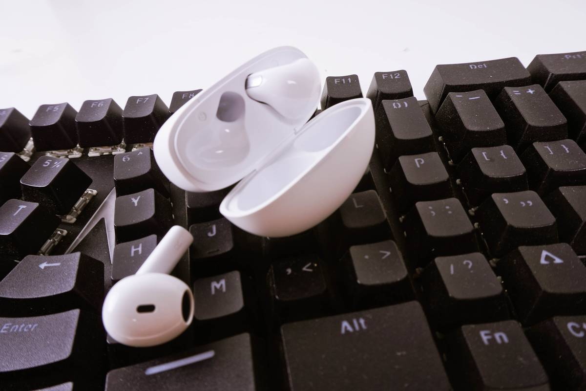 高考学子们的最佳听歌好物—QCY AilyPods蓝牙耳机