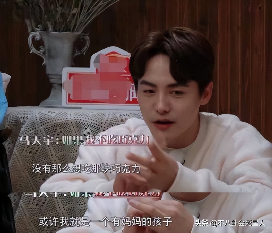 这6位明星一副福气、贵气相，却命运坎坷、早年丧母，太可惜