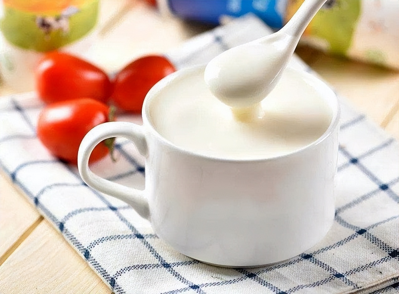 酸奶的营养比牛奶还高？但有两种其实是“假酸奶”，教你怎么选