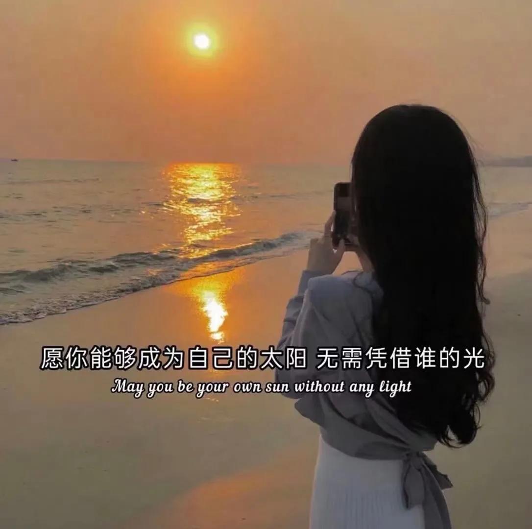 干净小众有品味的背景图